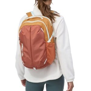 Patagonia Two-Tone Backpack for women 26L Refugio